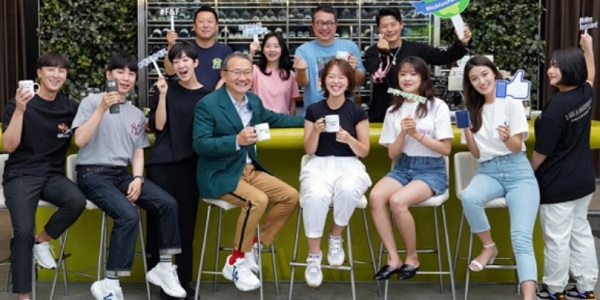 [Who Is ?] 김창수 F&F 대표이사 사장 겸 F&F홀딩스 회장
