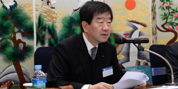 [Who Is ?] 최평규 SNT홀딩스 회장 