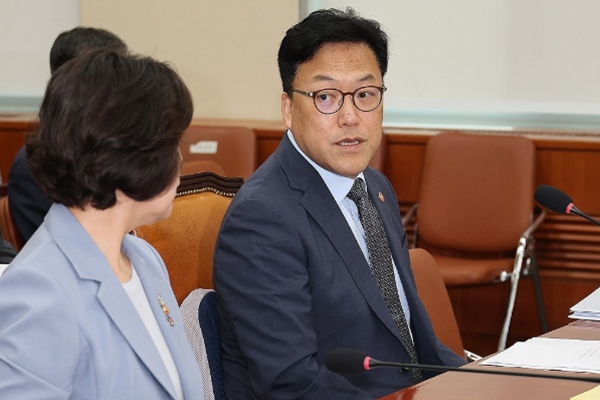 정권교체와 운명 함께 한 금융위원장, 이재명 정부 금융당국 개편 맞물려 거취 주목되는 김병환