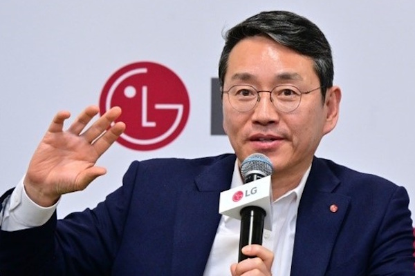 조주완 LG전자 AI 시대 먹거리 만든다, 냉난방공조 키우고 HBM 본딩장비 개발 들어가 