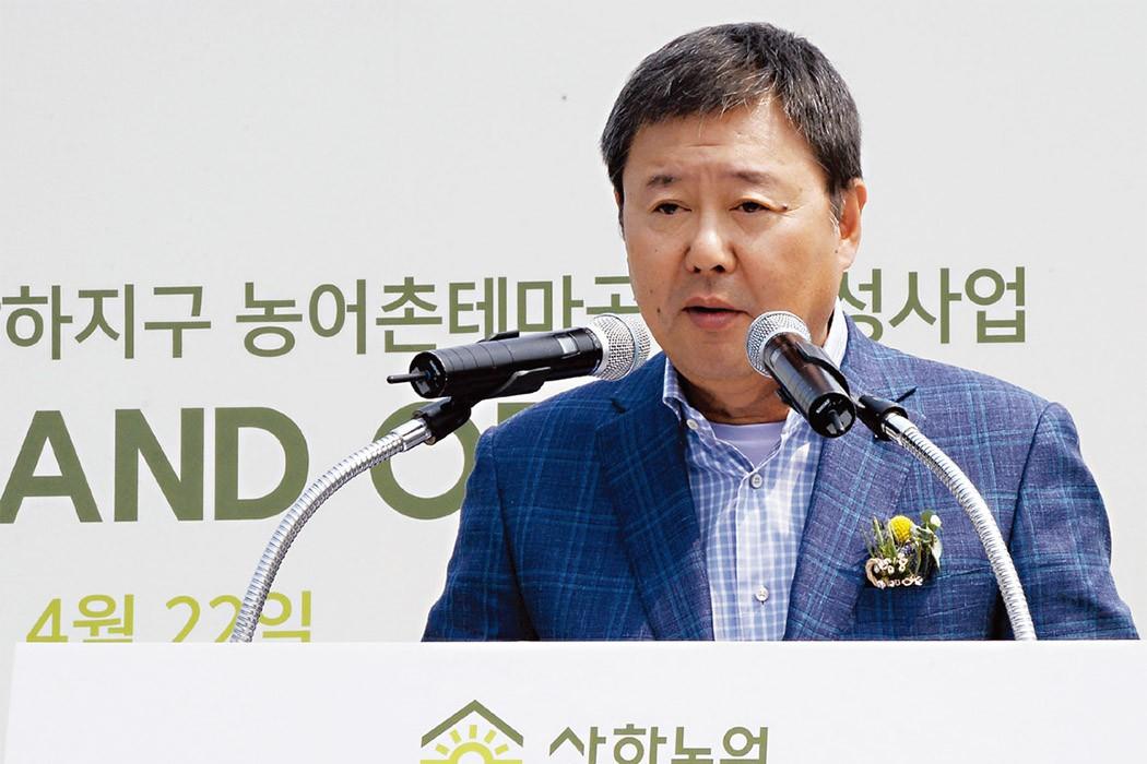 김정완 매일유업 지분 미미한 아들 김오영에게 승계 어떻게 하나, 제로투세븐 지분 활용 주목 