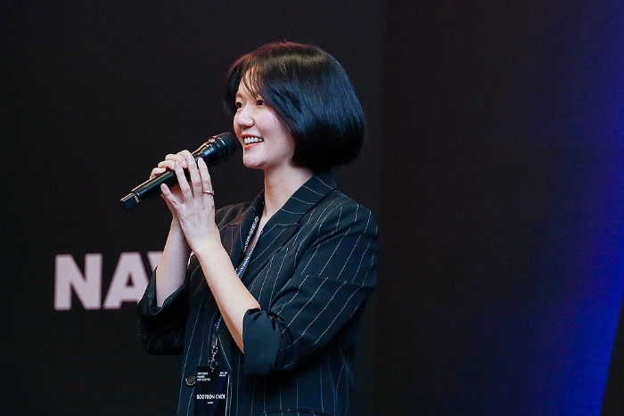 "네이버가 소버린 AI 사업 선도하겠다", 최수연 AI 전략으로 글로벌 사업 확장 ***