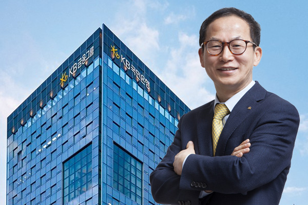 양종희 KB금융 내부 출신 회장 후보들 쑥쑥 키우다, 이환주 구본욱 김재관 정문철 주목 받아 