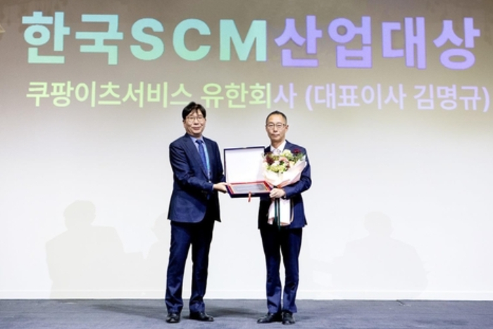 김명규 쿠팡이츠 퀵커머스 키우는 이유, '배민 견제' '수익모델 다양화' '라이더 확보' 일석삼조
