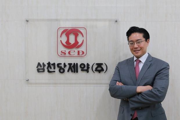 '안과 명가' 삼천당제약 경영 맡은 '오너 사위' 전인석, 신약개발 전문경영인처럼 뛰다 