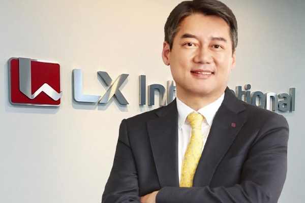 LX인터내셔널 저무는 상사 시대 미래 광물 니켈 구리 개발 힘줘, 30년 상사맨 윤춘성 '승부수'