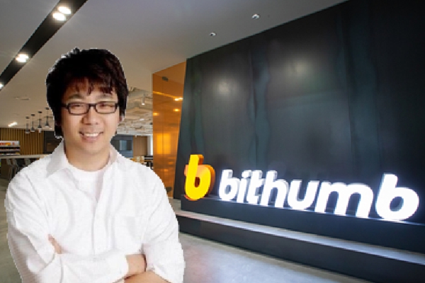 두나무 네이버 동맹 맺으면 강력, '가상자산 가치' 20년 전 주목했던 빗썸 이정훈 대응책은